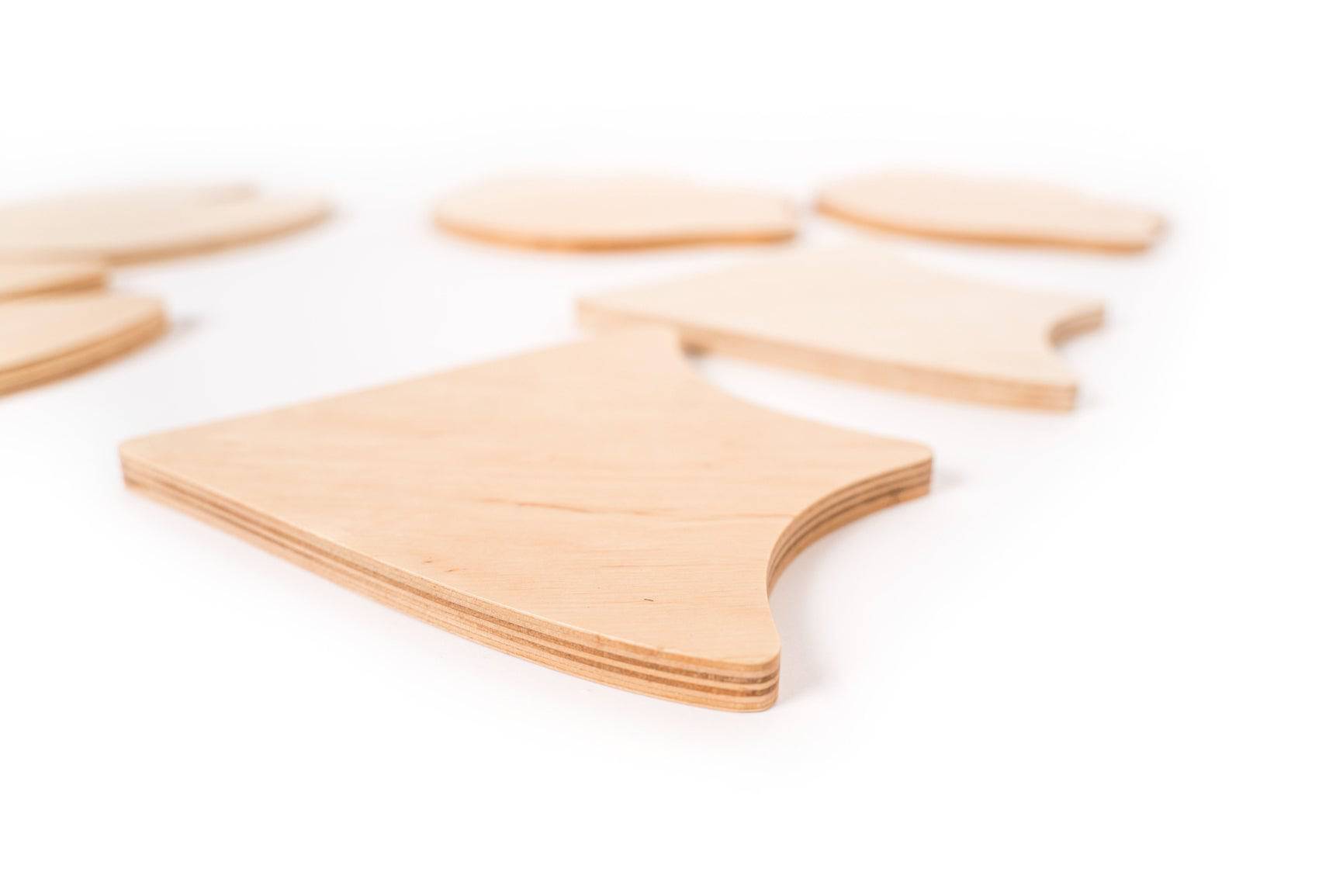 Wooden stepping stones (Animal footprint) - EWART WOODS